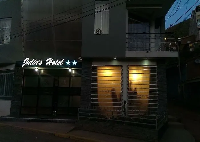 Hotel Julia's 2*