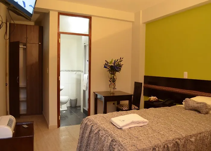 Hotel Julia's