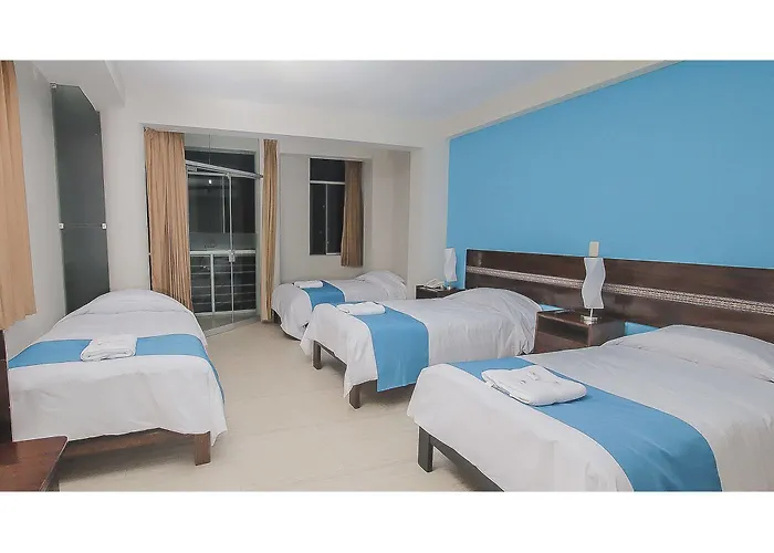 Julia's Hotel 2*